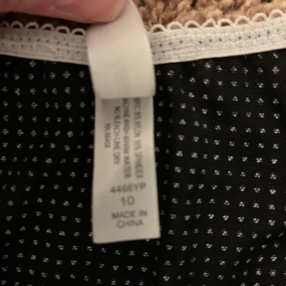 NWOT Intimate Classics Brief Panties Size 10 - Picture 6 of 6